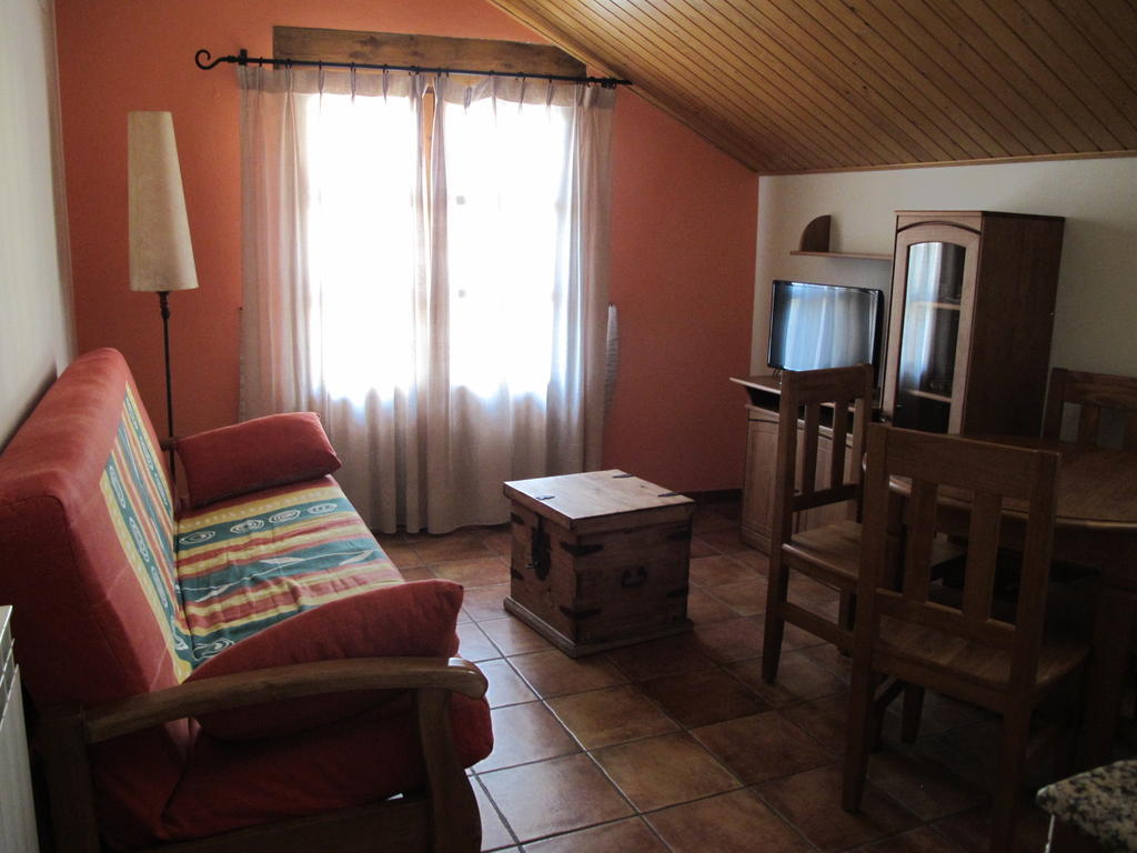 Apartamentos Casa Espanol โบรโต ภายนอก รูปภาพ